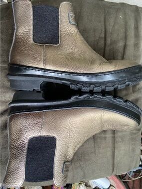 Brunello Cucinelli Metallic Gold Leather Chelsea Boot